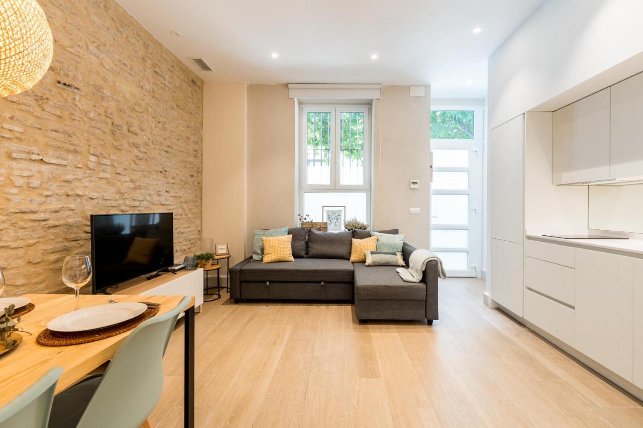 Behouse Arroyo B Lägenhet Sevilla Exteriör bild